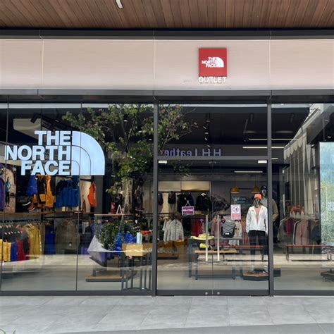 the north face outlets.